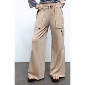 Zara Washed Plush Cargo Pants | Beige | L
